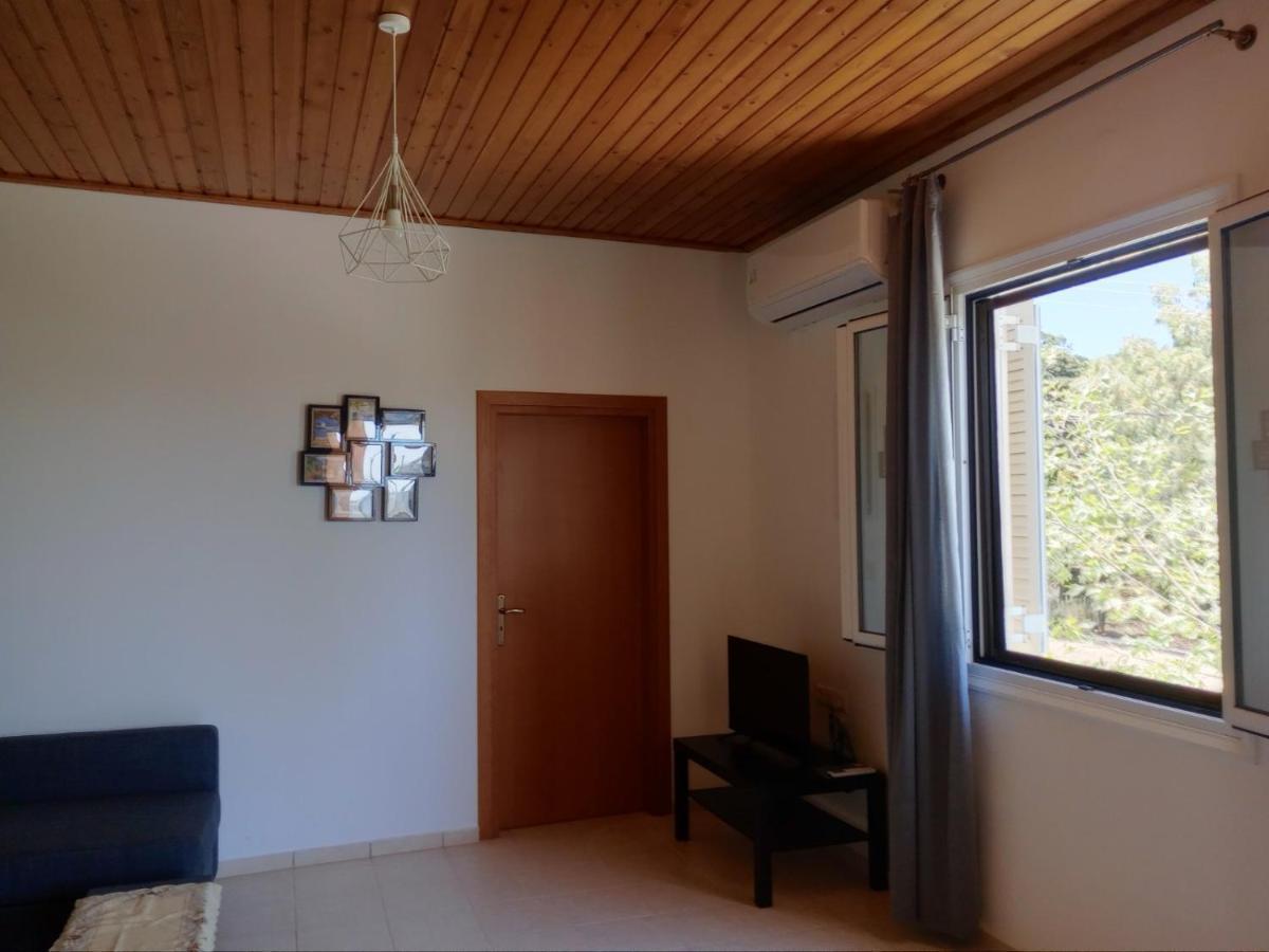 Castellos House Kastellos Exterior photo